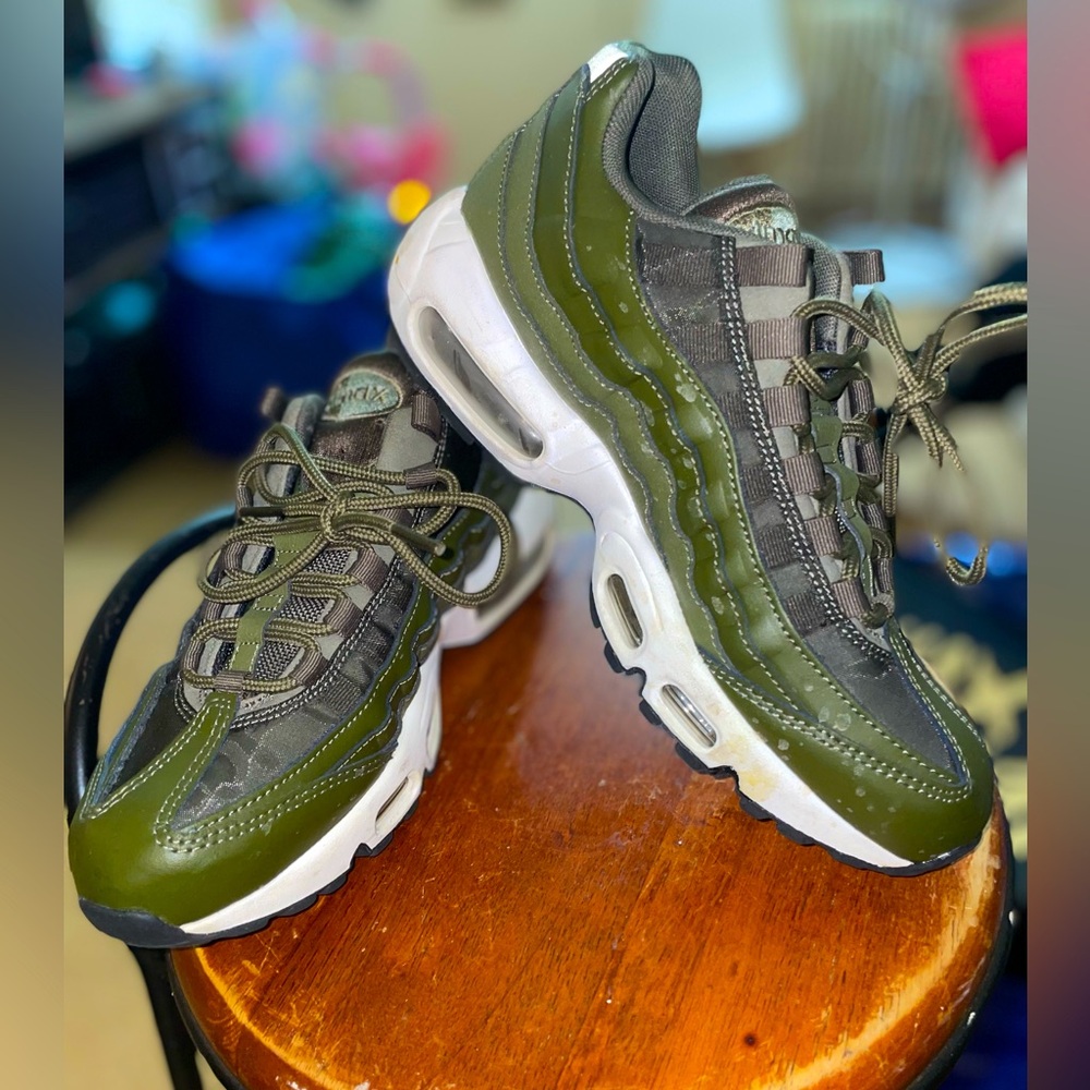 NIKE AIR MAX 95